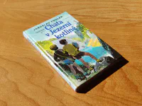 Chata v jezerní kotlině - Image 1