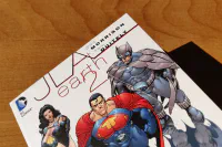 JLA: Earth 2 - Image 1