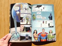 JLA: Earth 2 - Image 5